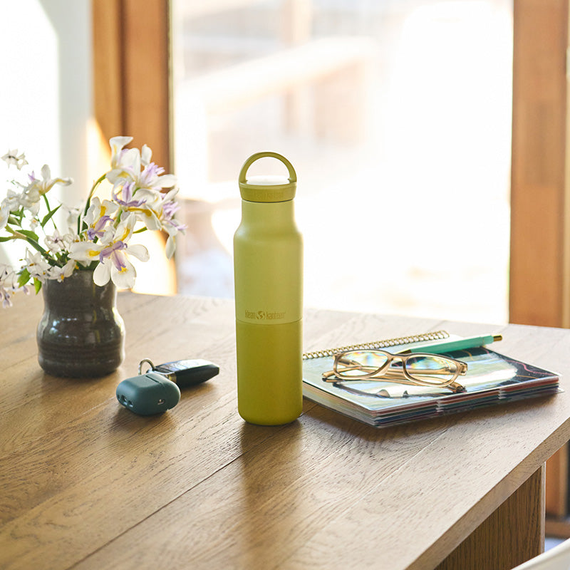 12oz-rise-classic-with-arch-loop-cap-x2 12oz_rise_classic_insulated_acacia_table_square.jpg