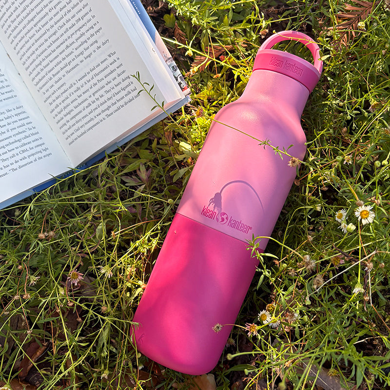 20oz-rise-classic-with-arch-loop-cap-l5 20oz_rise_classic_insulated_bottle_cashmere_rose_grass_book_square.jpg