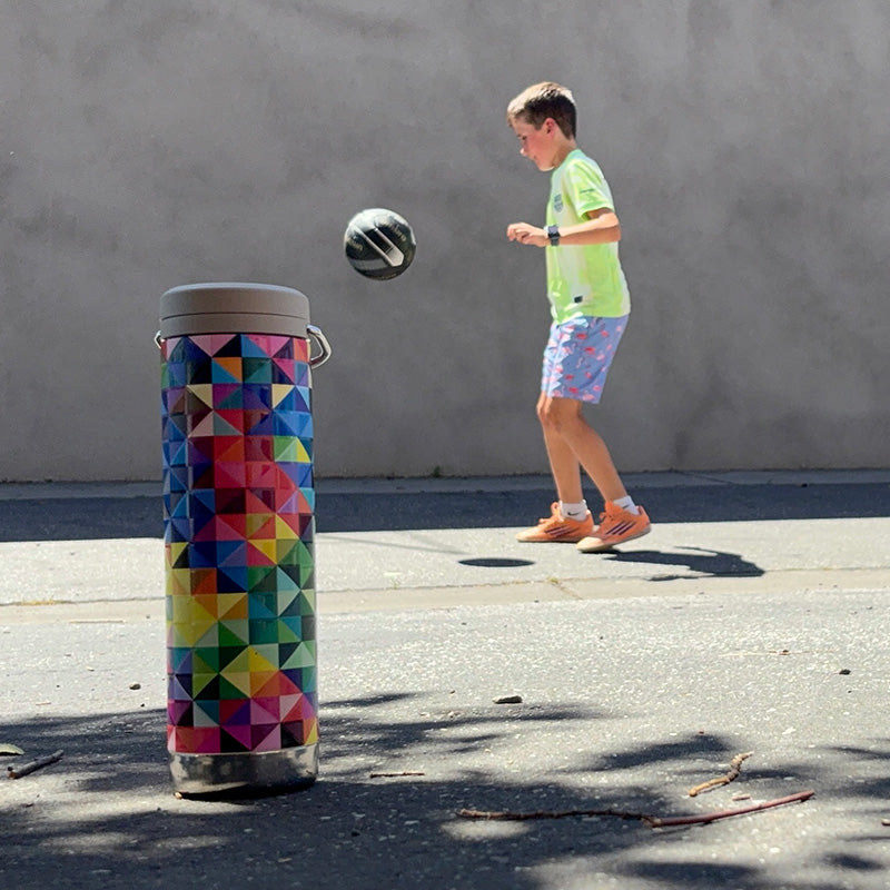 20oz-tkwide-with-twist-cap-mosaic-a8 20oz_tkwide_bottle_seasonal_mosaic_kid_wall_square.jpg