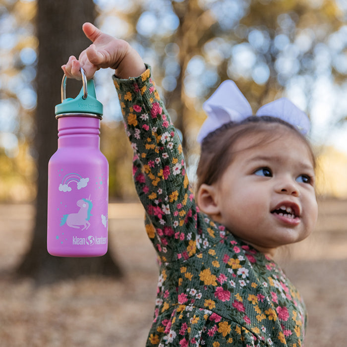 classic-kid-sippy-cap-p6 K12CNSIPPY-UN-kids_bottle_unicorn_lifestyle.jpg