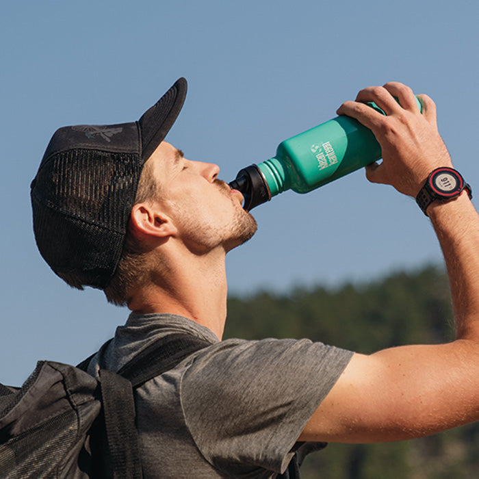classic-sport-cap-i8 K27CPPS-SC-sport_cap_drinking_lifestyle.jpg