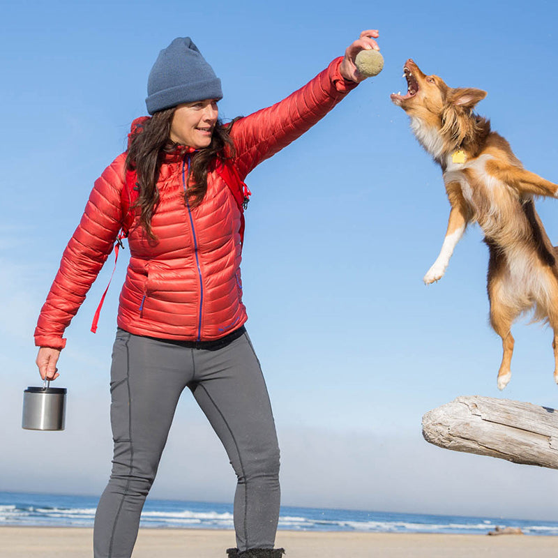 32oz-tkcanister-food-container-b4 food_canister_32oz_girl_beach_dog_jump_square.jpg