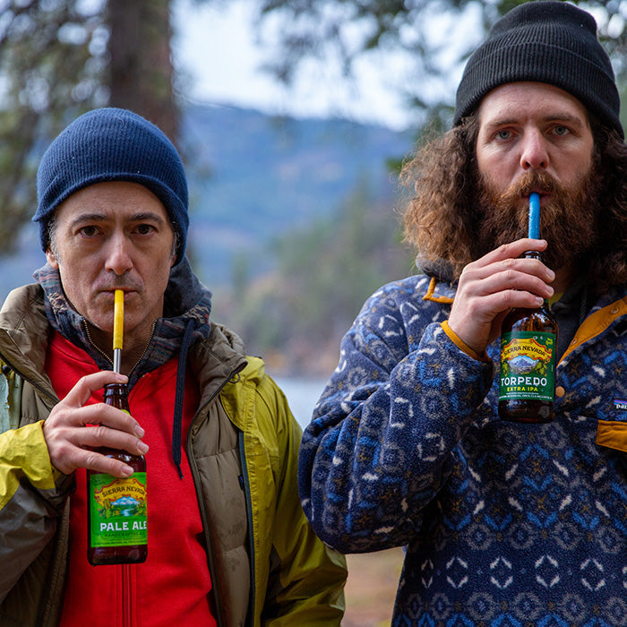 straw-4-pack-w0 recycled_steel_straws_beers_dudes_lifestyle.jpg