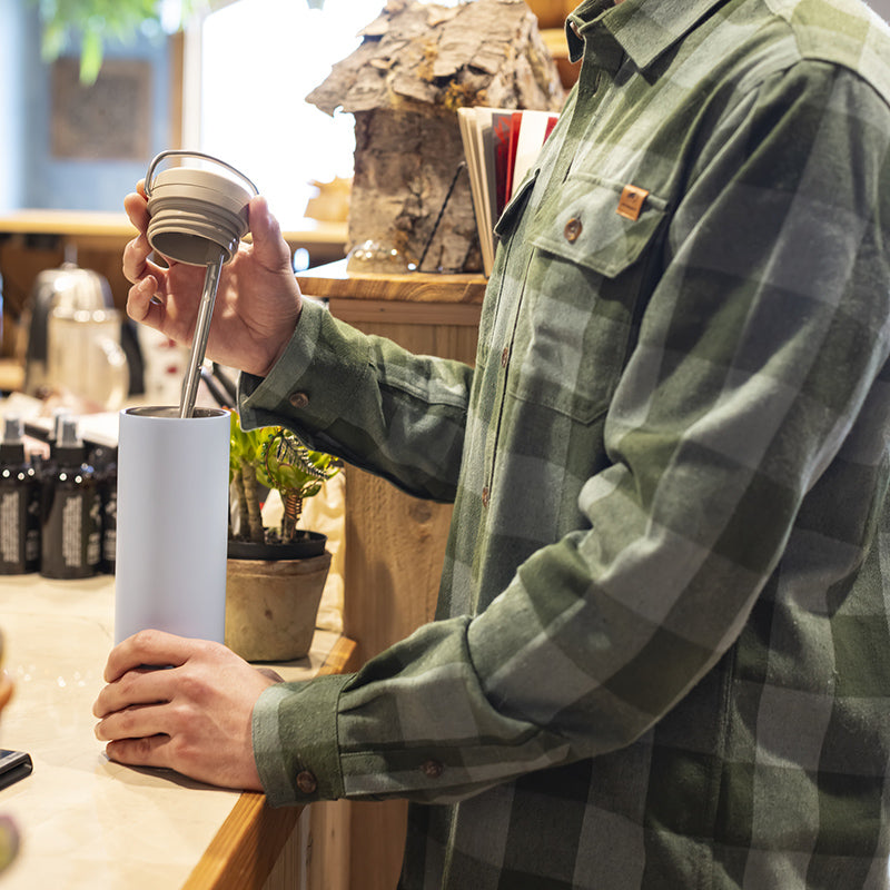 20oz-tkwide-with-twist-cap-z0 tkwide_20oz_insulated_bottle_twist_coffee_shop_straw_out_square.jpg