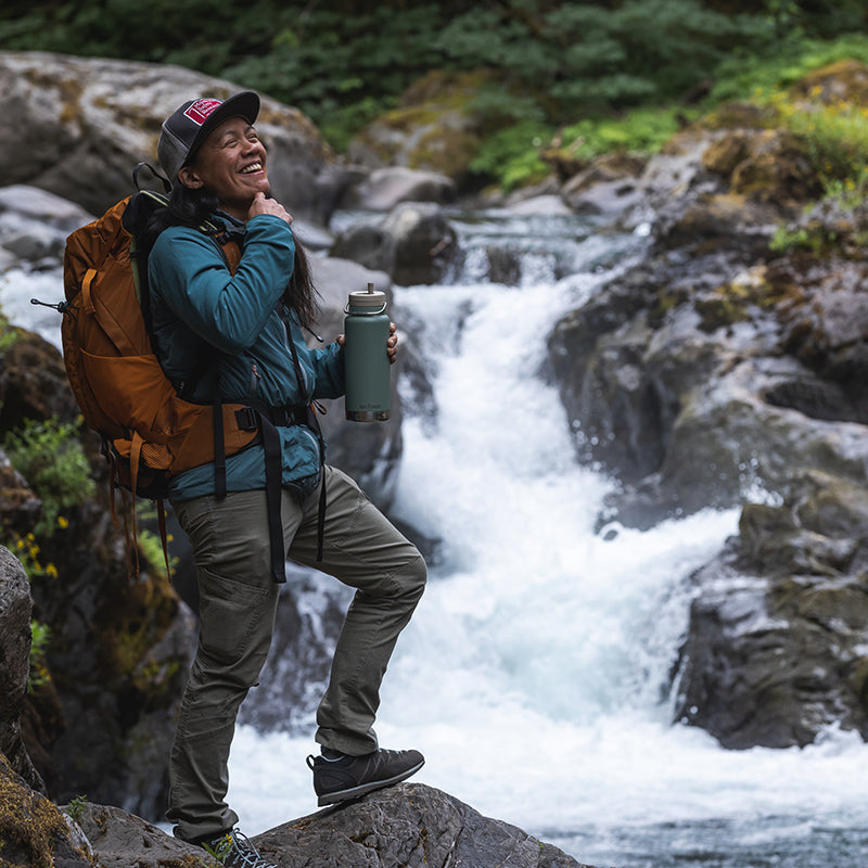 32oz-tkwide-with-twist-cap-b7 tkwide_32oz_insulated_bottle_twist_backpack_river_guy_square.jpg